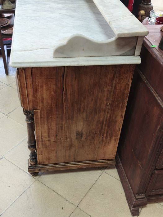 Антикварен скрин