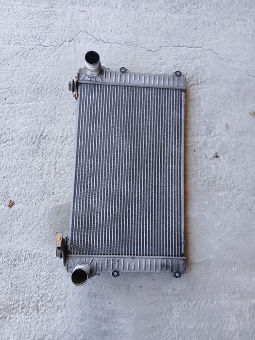 Интеркулер Toyota Rav4 2010