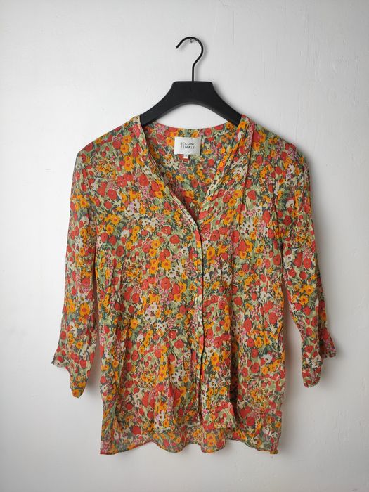 Secon Female - Desiger Summer Blouses