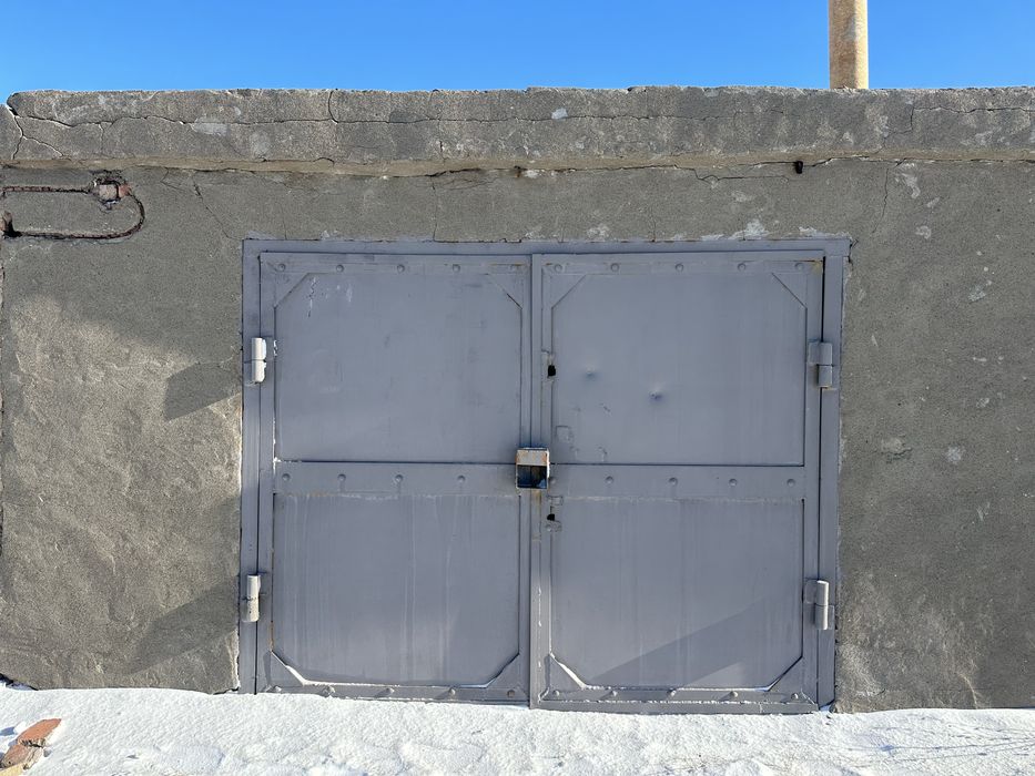 Гараж большой за гор.больницей