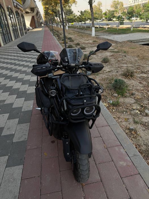 Skuter sotiladi. Holati juda yahshi . Ko’p haydalmagan.