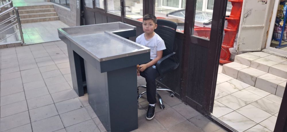 Продам кассовую зону