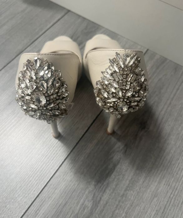 Papuci mireasa eleganti