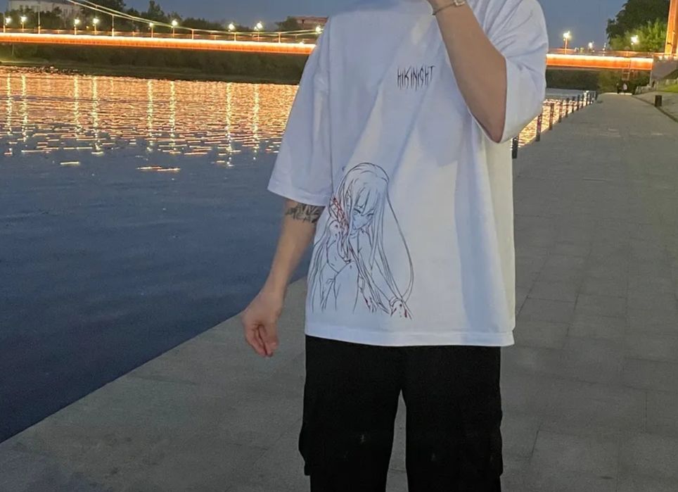 hikinight футболка
