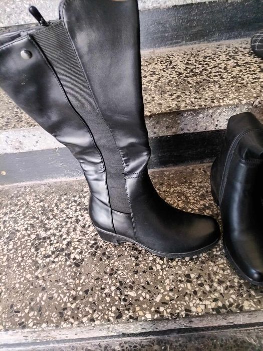 Ботуши 36 номер нови