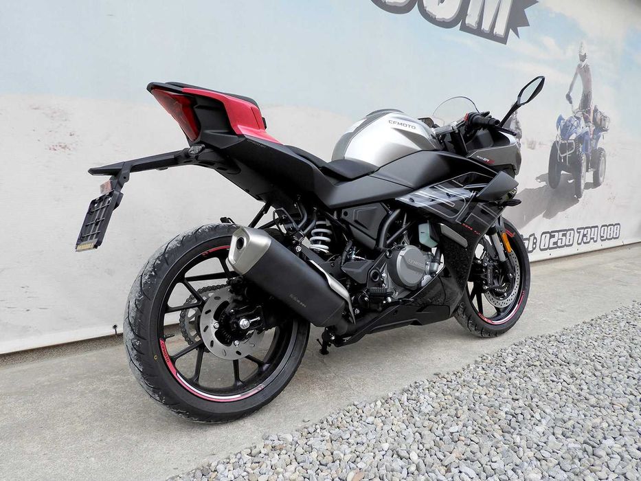 Motocicletă CFMOTO 300SR ABS 2026 | Rate | Leasing
