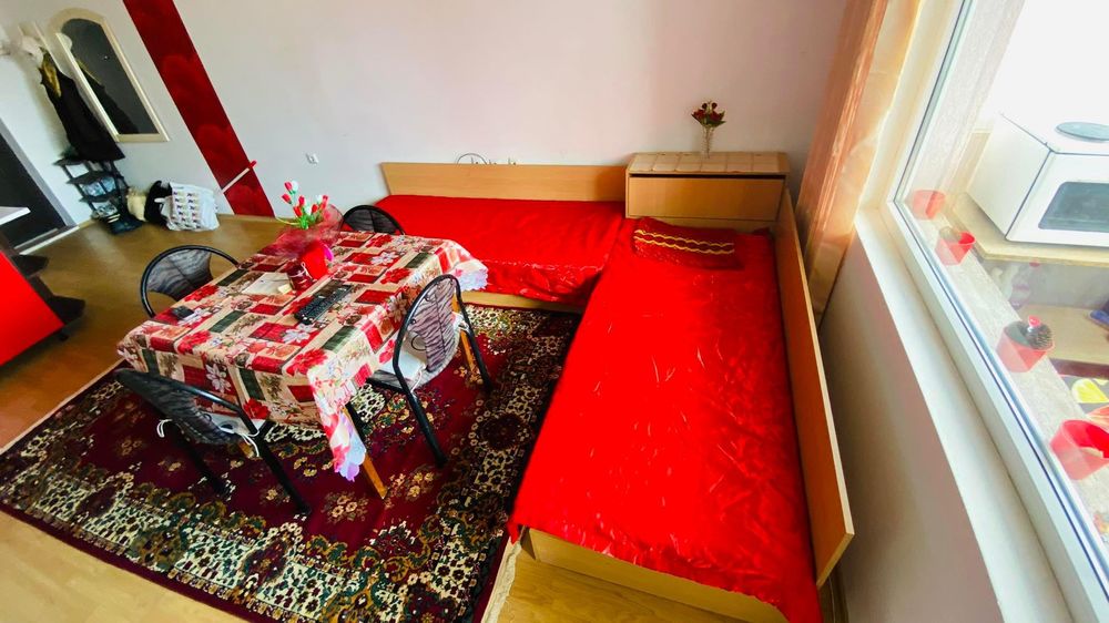 Дава се под наем Едностаен апартамент в Бургас, Сарафово - 30 кв.м за 306 € - Снимка #1