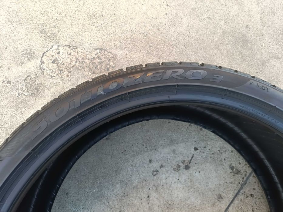 O anvelopa iarna 245 35 21 pirelli sottozero 3 profil de 7,8 mm