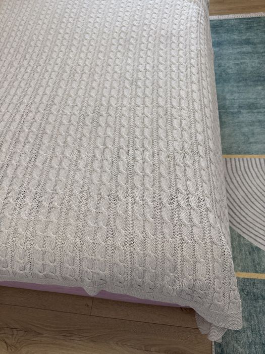 Вязанный плед 130*130