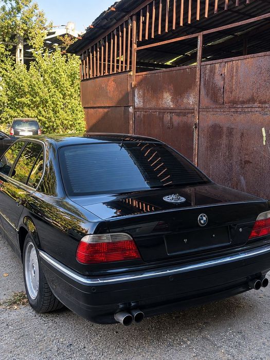 BMW Seria 7 1996 benzină, 5.045 € — imagine 2