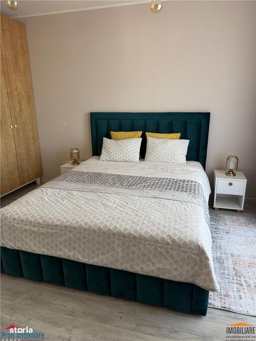 Inchiriez apart 3 camere-2 bai, parcare Inclusa
