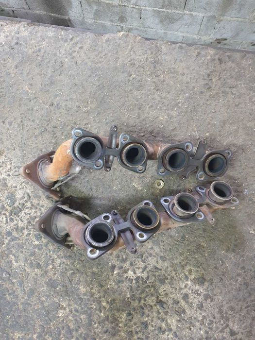 Выпускной коллектор 3UZ-FE 4.3L TOYOTA LEXUS