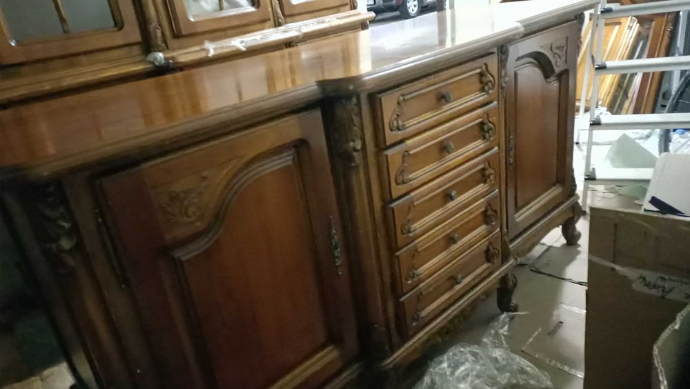 Мебель для гостинной- импортная