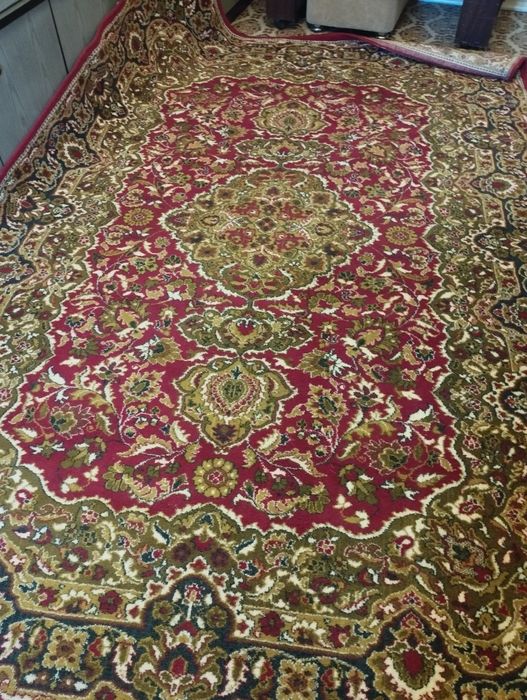 Продаются новые ковры 2×3 недорого советские