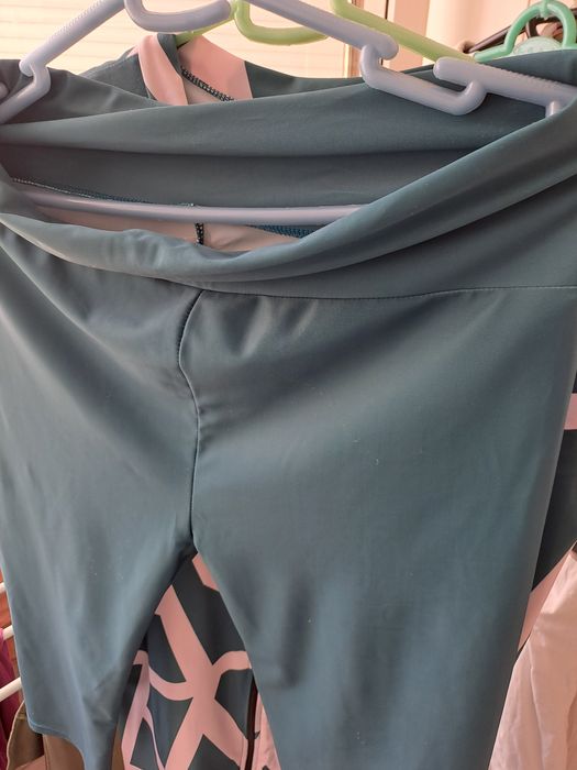 Продам купальник