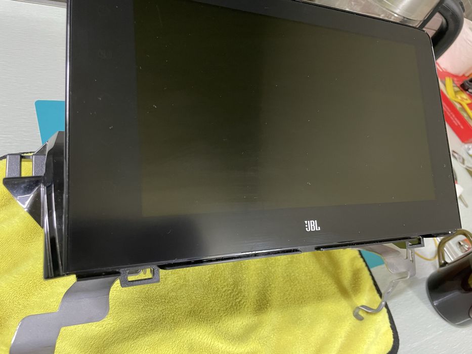 Магнитолла JBL Камри 75