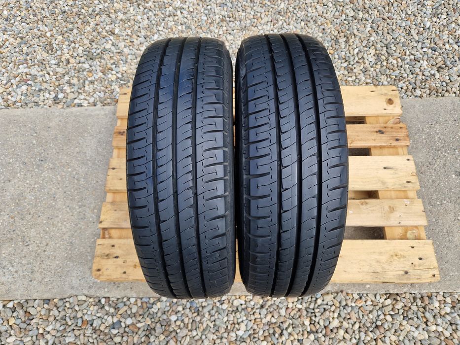 2anvelope vara aprx Noi 215 70 15C Michelin