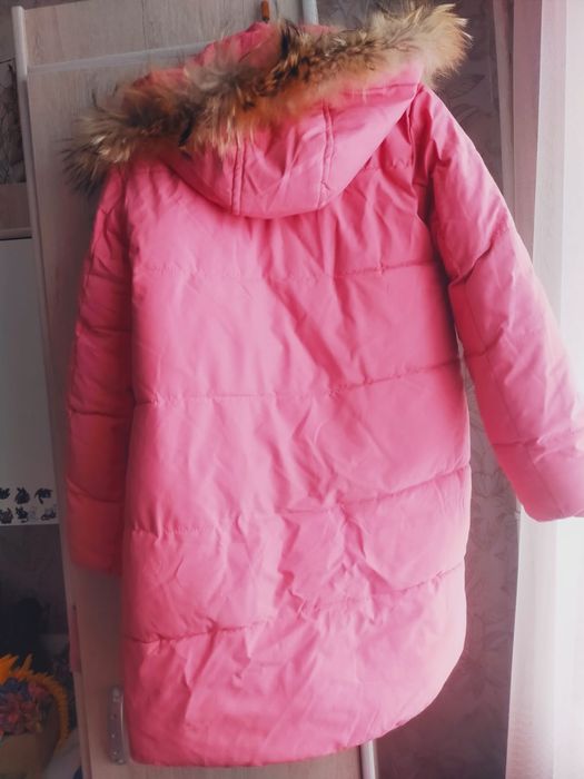 Продаю деткий пуховик