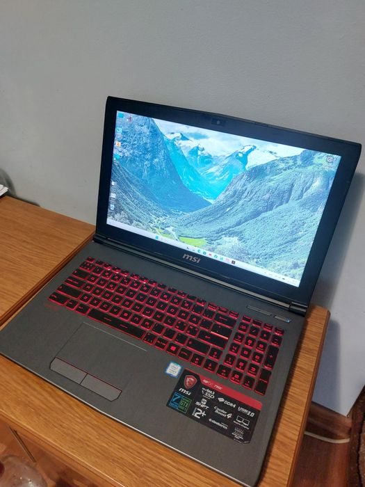 Laptop MSI i5 7300HQ 2,5GHZ, 12GB, 256GB+320GB, GTX 1050 TI 4G, Win11