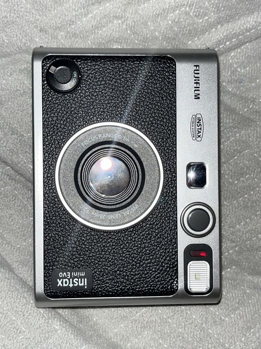 Камера Instax mini evo с гарантией