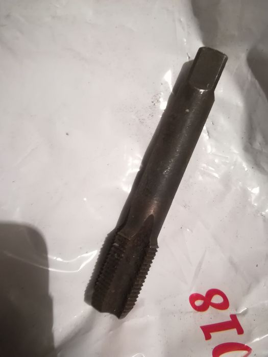 Tarod M18, esapament lambda, masina gaurit