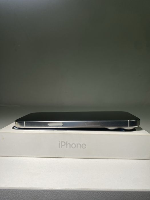 iPhone 16 pro 512 gb