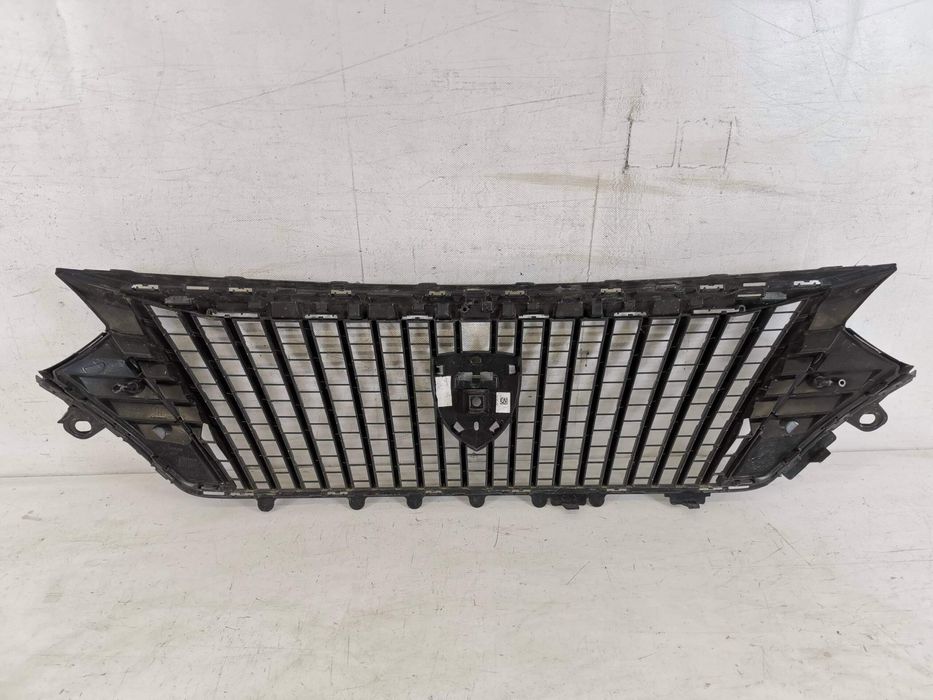 Радиаторна решетка Пежо 2 / Peugeot 2 [ - ] Оригинална и в добро състо