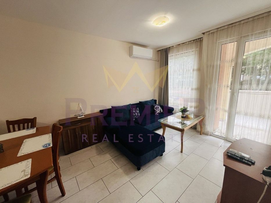 Продава се Двустаен апартамент в Несебър - 71 кв.м за 870 €/кв.м - Снимка #2