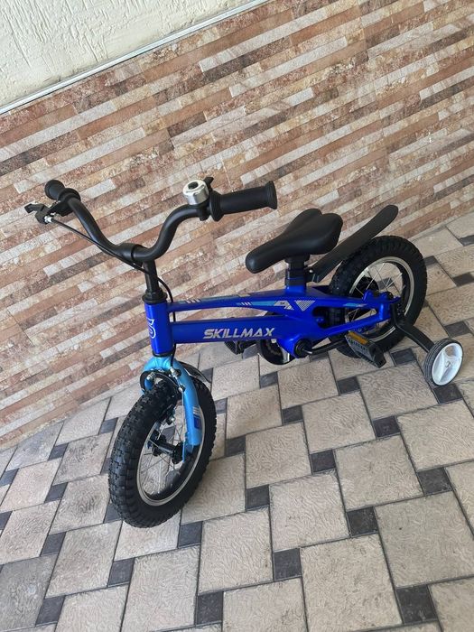 новый детский велосипед