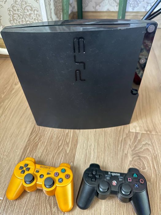 Playstation 3 Slim/ 160gb. 2 ta pult.