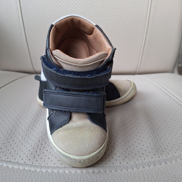 Sneakers Bisgaard. Nr 25, ~16,5cm interior.
