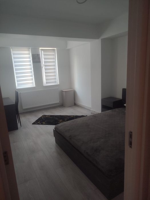 Apartament de închiriat