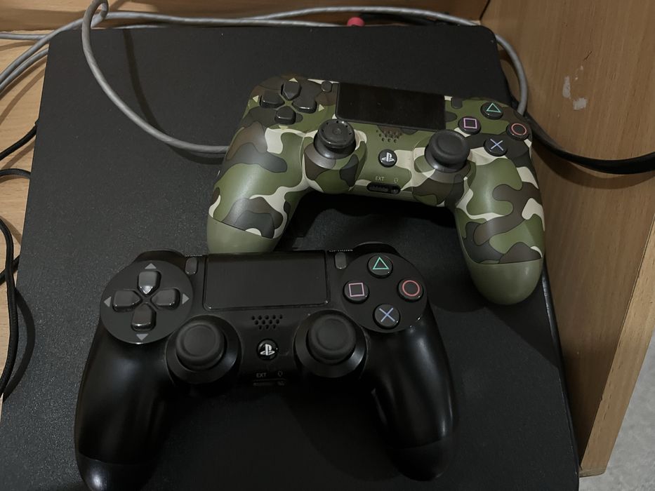 Плейстейшин 4 слим