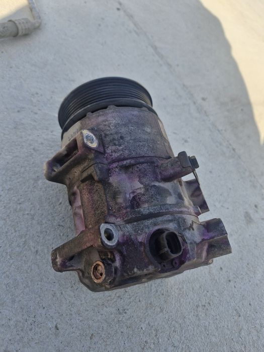 Компрессор автокондиционера