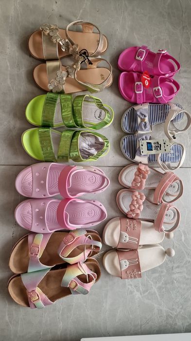 Продам сандали Crocs оригинал 35 34 размер