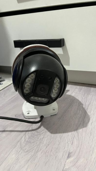 Камера видеонаблюдения