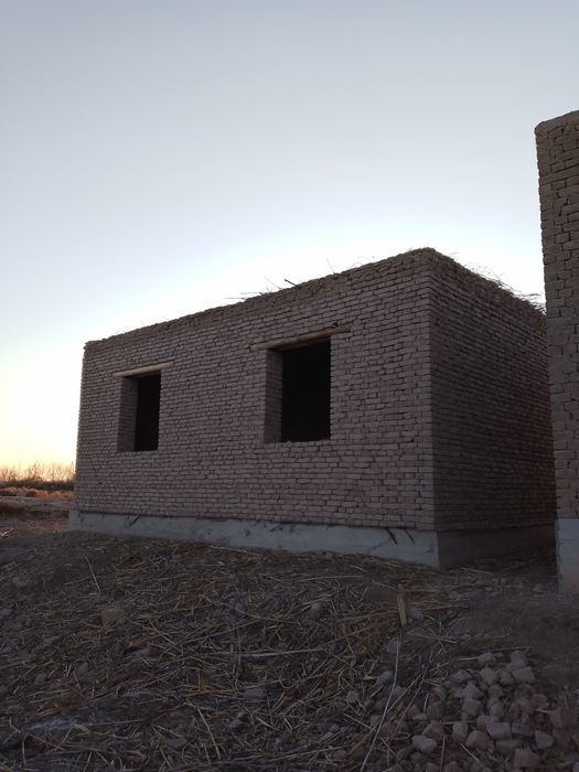 Uy satiladi narxi 80 million manzil Noʻkis rayon aqmangʻit APJ Oy awil