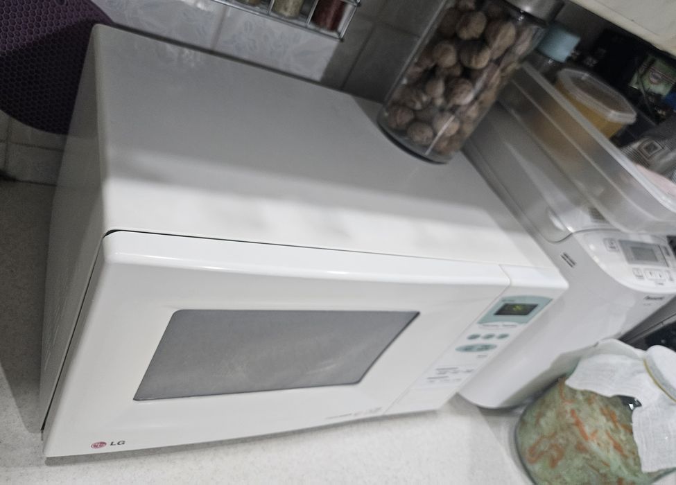 Микроволновка LG бу