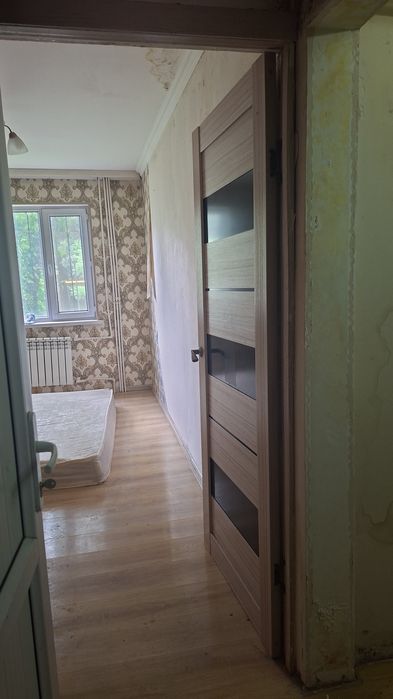 Срочно продается  2 комн. Квартира