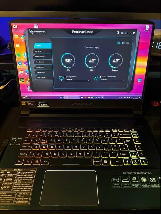 Acer Predator Triton 500 i7-8750H / RTX 2080 / 16GB RAM + Подаръци