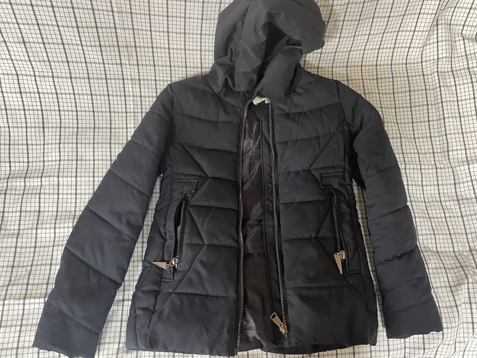 Продам куртку весенне - осеннюю