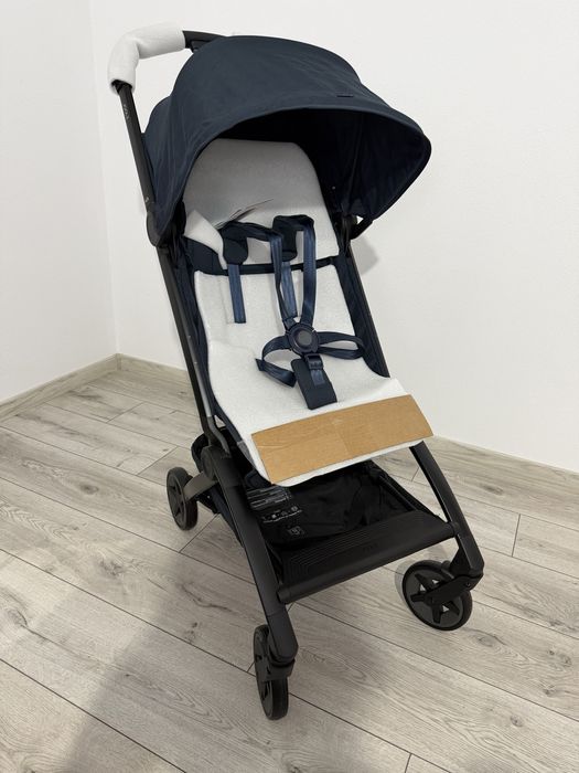 Carucior Joolz aer2, sac de calatorie inclus.