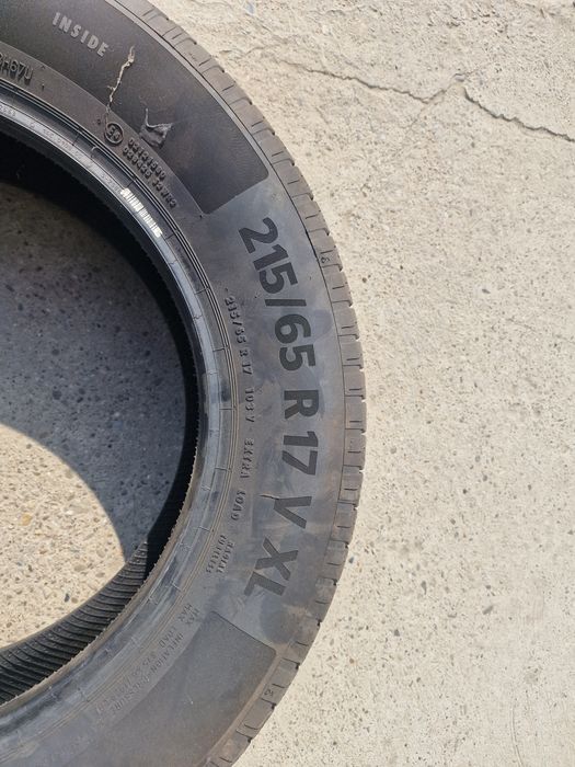 Continental 215/65/17 V XL