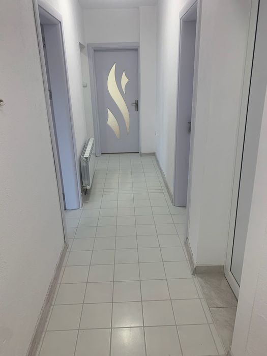 Дава се под наем Тристаен апартамент в Казанлък - 101 кв.м за 346.8 € - Снимка #14