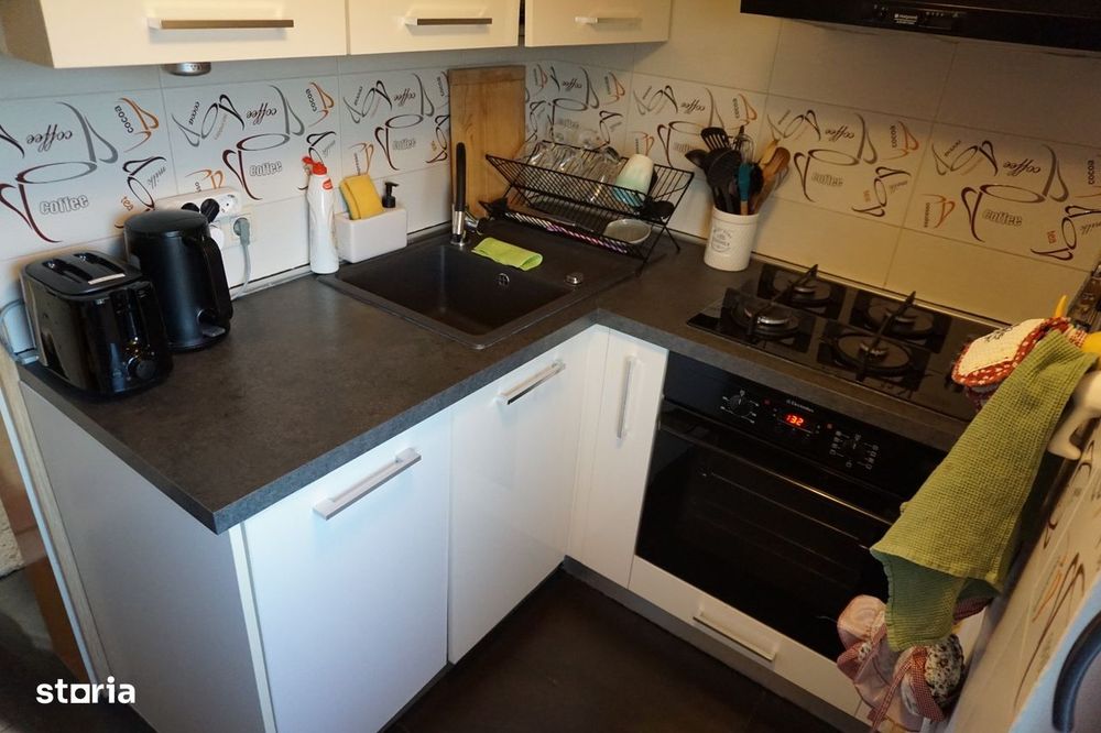 Apartament 2 camere, decomandat, mobilat, zona Bucovina