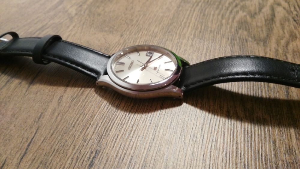 Ceas elegant Seiko Grand-Seiko SunRay Cadran Sampanie