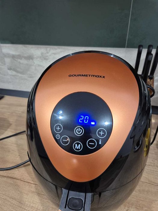 Air-fryer GourmetMaxx, afisaj digital, 7 programe presetate
