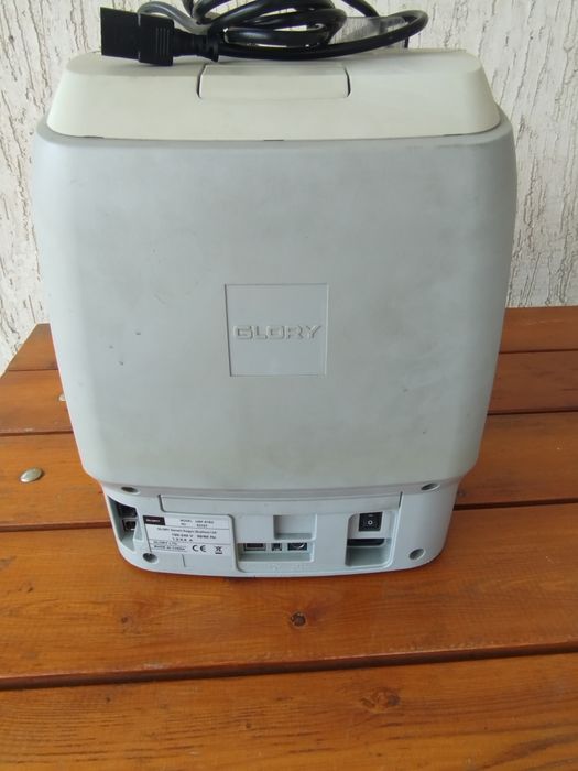 Счетчик банкнот GLORY USF 51E2