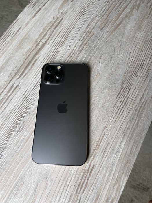 Продам Айфон 12 про макс(iphone 12 pro max)