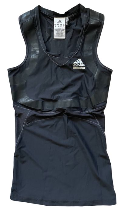 Дамски фитнес комплект клин и потник adidas